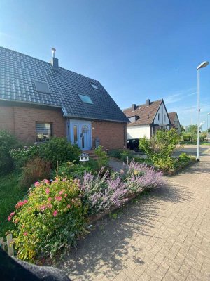 Sanierte und modernisierte Doppelhaushälfte im Grünen - wohnen zwischen Köln und Düsseldorf