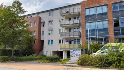 Wohnberechtigungsschein § 8 oder 88 derforderlich 2-Zi-Whg., Balkon, Nähe Hörn, Erdgeschoss, TREPPEN