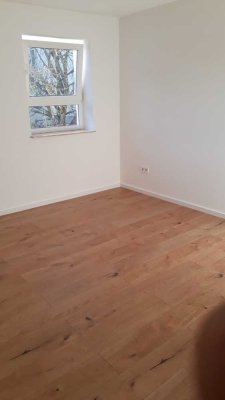 3-ZKB renovierte Wohnung mit Balkon in Rheinböllen!