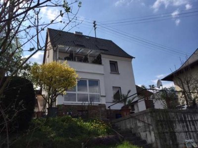 DG Wohnung klein und süß und toller Ausblick -kein Balkon-