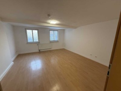 Gut geschnittene 1-Zimmer-Wohnung in Stuttgart-Untertürkheim