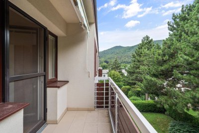 Großzügig Wohnen im Grünen: 5-Zimmer-Komfort mit 3 Loggien