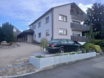 Platz für Generationen – Gepflegtes 3-Familienhaus mit Gartengrundstück