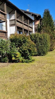 Bad Reichenhall, nähe KARLSPARK ruh. große 4 Zi-EG-Whg,+Hobbyraum,, Parkett, sep.Wc, Terr, Garten
