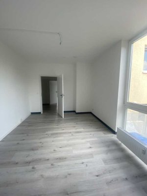 Helle 3 Raum - Wohnung in Oberplanitz