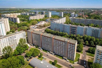 Schön wohnen dank 3 Räumen & Einkaufsmöglichkeiten