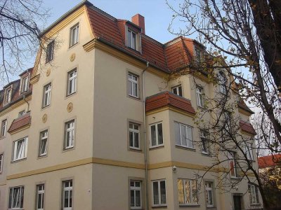 Süße, sonnige 2-Zimmer-Whg. im DG