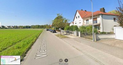 WG-Zimmer (plus großzügigen Wohnbereich) in einem Haus in München-Untermenzing