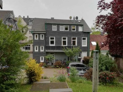 Schöne 4-Zimmer-Wohnung mit Balkon und Garten im Zentrum Lüttringhausen
