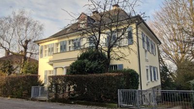 Stattliches Anwesen in schönster Aussichtswohnlage