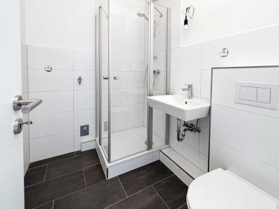 Moderne, vollständig renovierte 1-Zimmer-Wohnung mit EBK in Ellerau