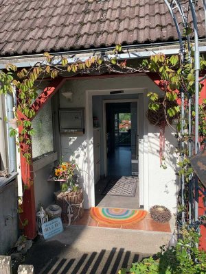 Hereinspaziert – willkommen in Ihrem kleinen Glück mit wunderschönem Garten fürs Herz ���