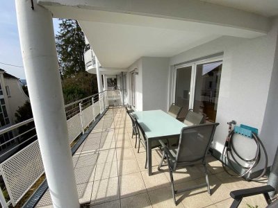 Geschmackvolle, gepflegte 5-Raum-Maisonette-Wohnung mit geh. Innenausstattung mit EBK