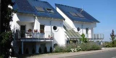 Sonnige 3,5 Zimmer Studiowohnung mit 2 Balkonen, ruhig, zentrumsnah und schnell in Bad Homburg