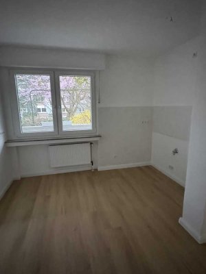2-Zimmer Erdgeschosswohnung mit großem Balkon in Bochum-Weitmar-Mark