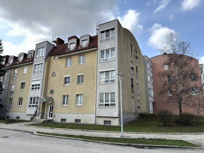Tolle 3 Zimmer Wohnung mit Garagenplatz OHNE LIFT !!!