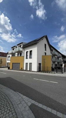 Vermietete Barrierefreie / rollstuhlgerechte 1 ZKB mit Balkon in Wohn- u. Gesundheitszentrum
