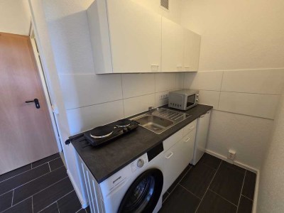 *300 € Gutschein - Das chique Schlafzimmer als Highlight! 1,5-Zimmer mit EBK!