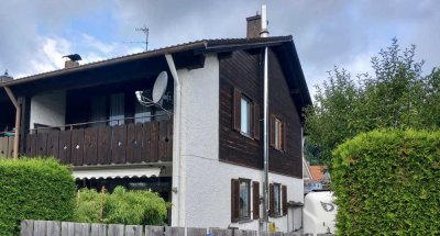 Freundliches 5-Zimmer-Reihenendhaus in Ohlstadt mit Kaminofen inBahnhofsnähe