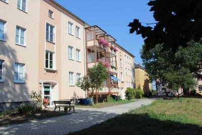 Renovierte 2-Raumwohnung mit Balkon in ruhiger Lage