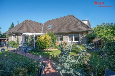 Wohnen im Residenzort Rastede – Modernes Wohnhaus in Toplage
