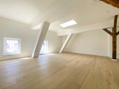 Dachgeschoßwohnung - Bezugsfrei!  Nähe Mauerpark