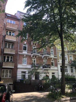 Helle 2-Raum-Wohnung mit EBK und Balkon in Hamburg Eimsbüttel