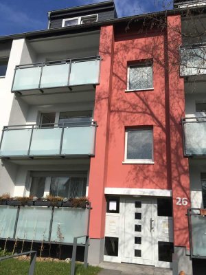Gepflegte 2-Raum-Wohnung mit 2 Balkonen und Einbauküche in Bonn