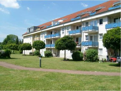 Stilvolle, gepflegte 3-Zimmer-Erdgeschosswohnung mit Balkon in Sürth, Köln