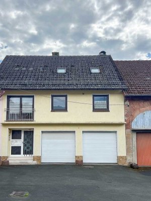 1-Fam.-Haus / RMH idyllisch am kleinen Bachlauf gelegen