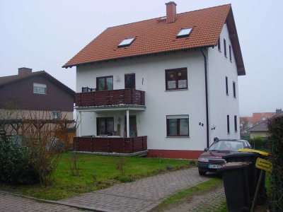 3-Zimmer-DG-Wohnung in FFM Kalbach