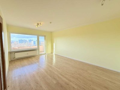 schnuckelige 2 Zimmer Wohnung mit Balkon und EBK