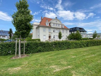 Jugendstiltraum in herrschaftlicher ehemaliger Bahn-Villa - absolut ruhig