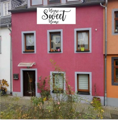 International female WG share