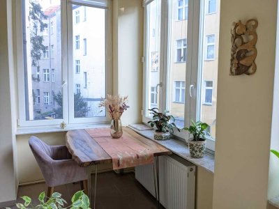 Fully Furnished 3,5 room apartment 84 m² for Sublet in Tempelhof 1950€ VB for 1 year starting May 1