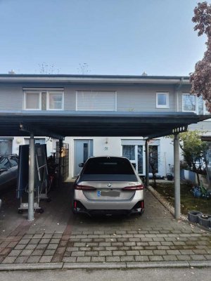 Schönes Reihenmittelhaus  5 Zi, 3 Bäder