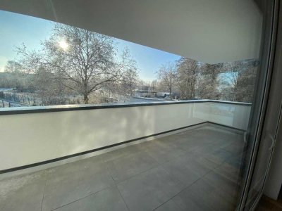 Neuwertige 3-Zimmer-Wohnung mit gehobener Innenausstattung mit Balkon in Limburg