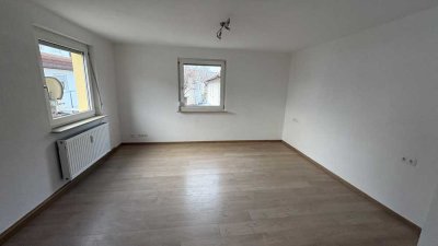 Gemütliche 1,5-Zi-Whg. mit Einbauküche