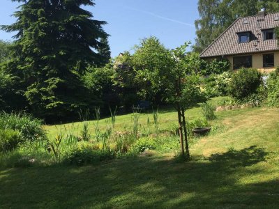 Geräumiges, 5,5-Raum-Einfamilienhaus mit Traumgrundstück in Hamburg Rönneburg