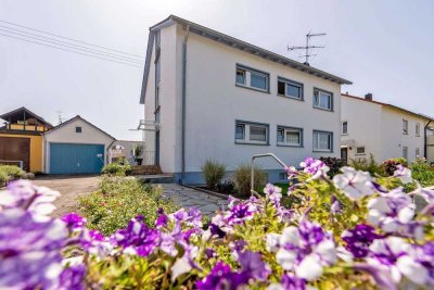 2 Familienhaus mit Garage in sehr guter Lage