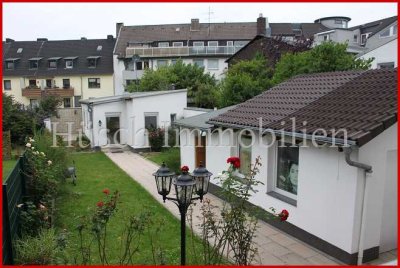 Familienglück in urbaner Umgebung mit Garten in gepflegtem 4-Parteienhaus in E.-Rüttenscheid!