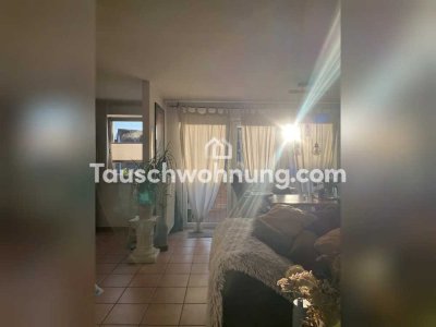 Tauschwohnung: Lichtdurchflutete 3 Zimmer Wohnung gegen 4 oder 5 Zimmer