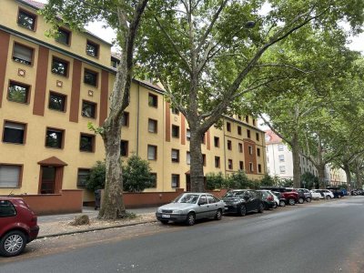 Gemütliche 4 Zimmerwohnung mit Küche ohne Balkon