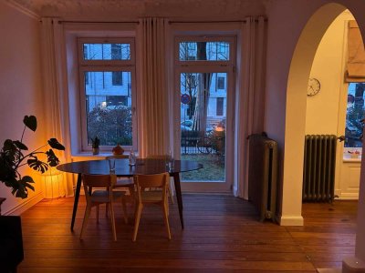 Erdgeschosswohnung mit Garten im Altbau am Alsenplatz