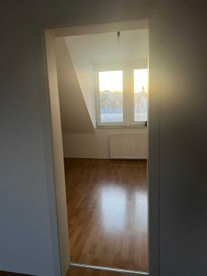 Helle und zentrale Dreizimmerwohnung in Mainz-Mombach