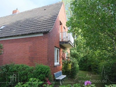 Wohnhaus mit großem Grundstück in Sackgassenlage