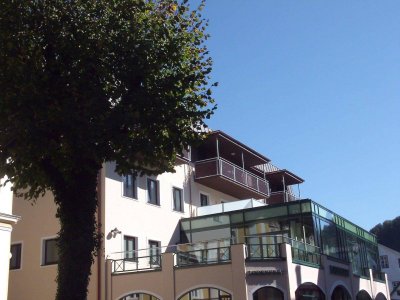 Bad Ischl: 2 Zimmer Wohnung mit franz. Balkon - Erstbezug - Top 12