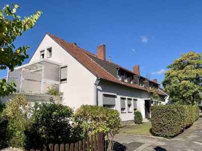 Nähe Aqua-Zoo ! Sonnige ETW mit Dachterrasse, Garten und Garage !