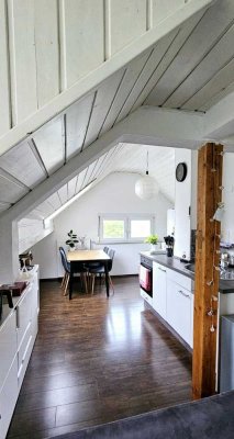 Sonnige 2-Zimmer Dachgeschosswohnung in Weingarten