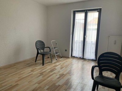 geräumiges 1-Zimmer Apartment in schönem Wohnviertel / Trudering
